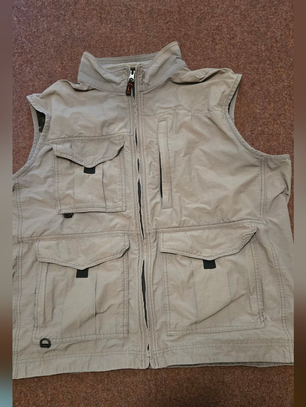 RedHead Fishing Vest Khaki-colored Outdoor Utility Bass Pro Shop Size Large